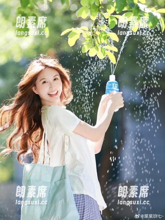 17吃瓜群众 下载17吃瓜群众APP,登录畅聊热门话题做资深吃瓜群众