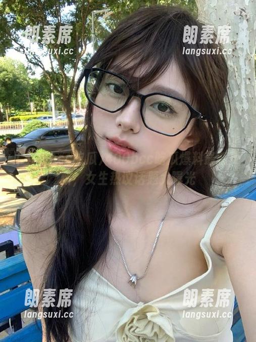 400bcc吃瓜爆料最新更新，女生热议话题大曝光