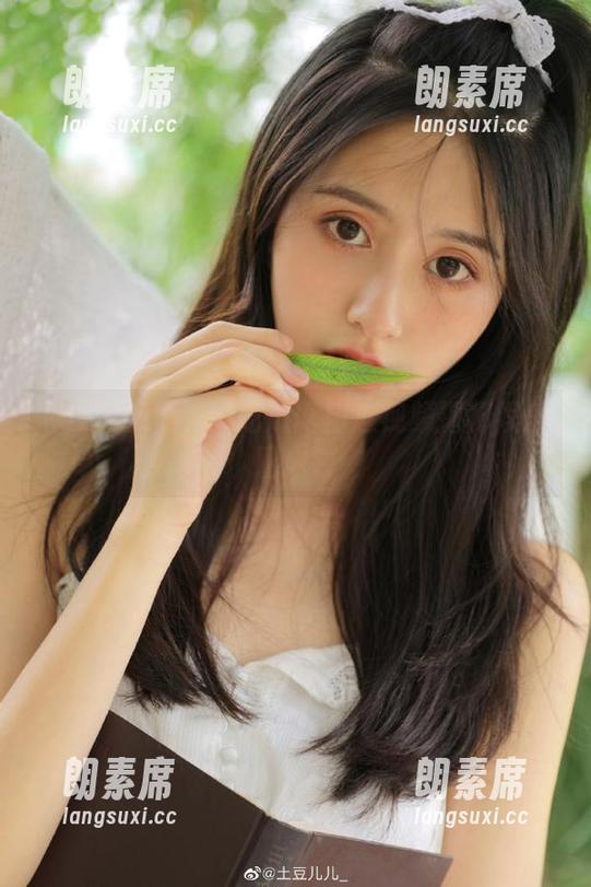 52吃瓜网 52吃瓜网精选视频揭秘娱乐圈内幕