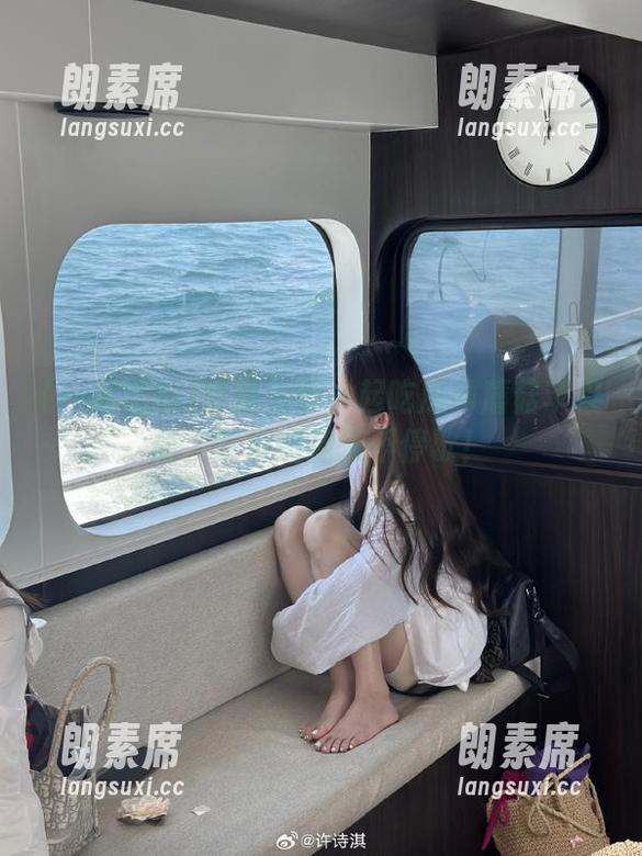 粉丝力荐一起吃瓜网蘑菇苹果版，吃瓜嗨翻天不停歇！