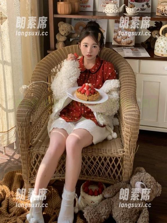 吃瓜网 吃瓜网免费吃瓜全新更新,瓜你一起快乐无限!