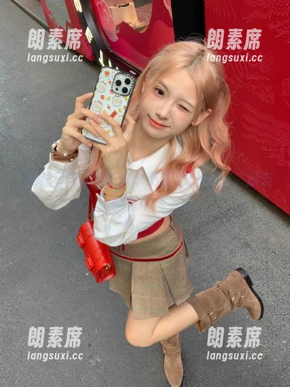 听说这个明星黑料app，瓜友们都爱不释手哦
