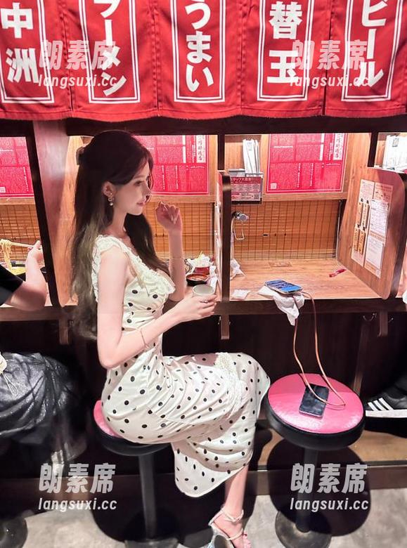 如何通过官网网址进入黑料不打烊热门app