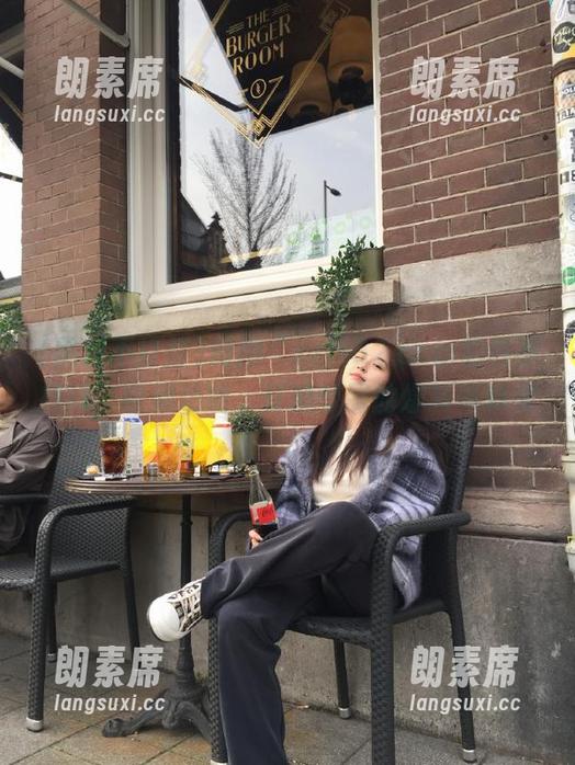 黑料不打烊 利用“zztt62.ccm黑料不打烊”收藏功能,打造专属的爆料黑料库