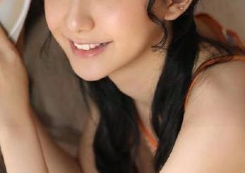 zztt49.ccm黑料不打烊视频太吸引，女生刷手机根本停不下来