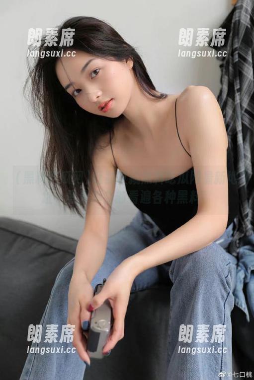 赶紧收藏黑料吃瓜网最新地址，登录后立刻看遍各种黑料！