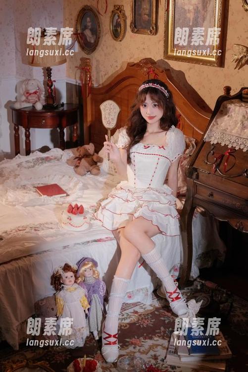 少女视角下的黑料网网页导航，快速get各种黑料吃瓜技巧！